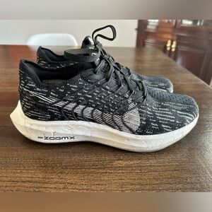 Nike Women’s Pegasus Turbo size 9